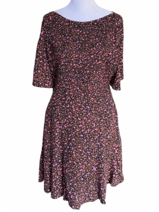 Free People Dresses & Skirts - Free People Floral Open Back Mini Dress